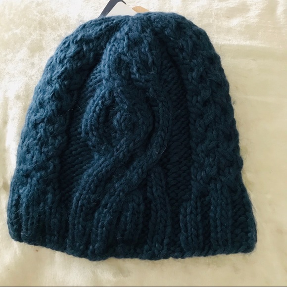 Turtle Fur Hand Knit Beanie Fleece Lined - Picture 5 of 10